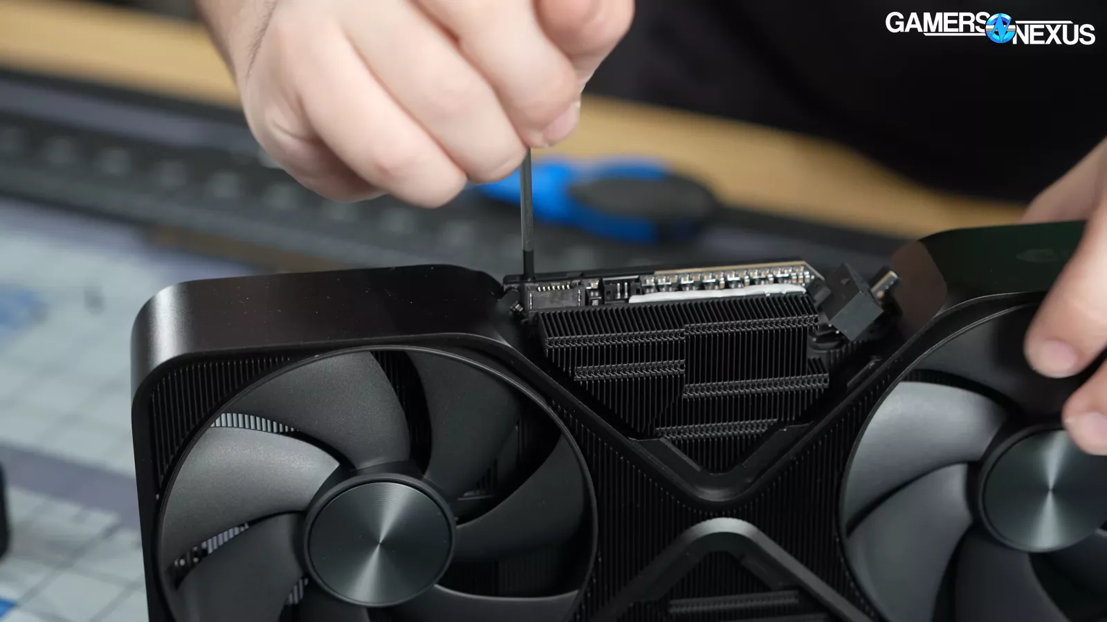 NVIDIA RTX PRO 6000 Blackwell Benchmarks & Tear-Down | Thermals, Gaming, LLM, & Acoustic Assessments 15