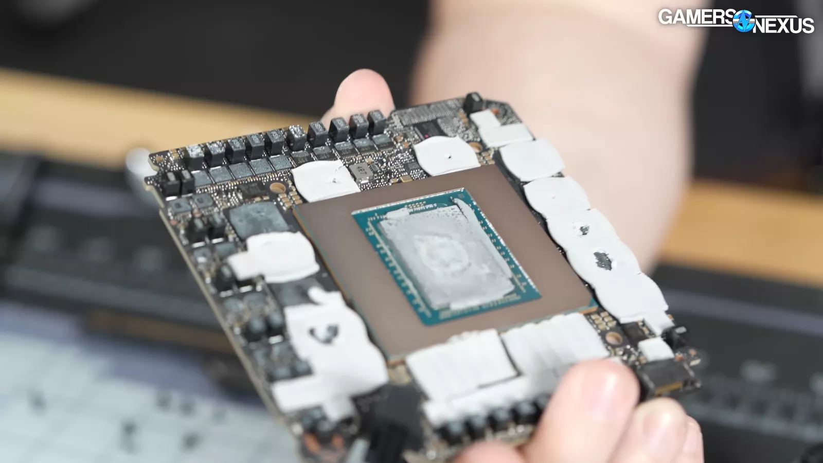 NVIDIA RTX PRO 6000 Blackwell Benchmarks & Tear-Down | Thermals, Gaming, LLM, & Acoustic Assessments 18