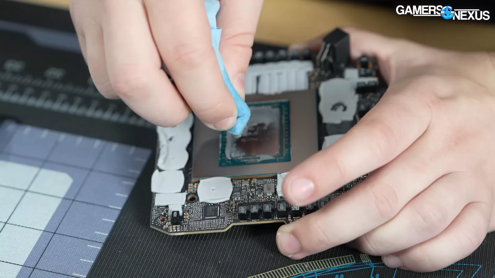 NVIDIA RTX PRO 6000 Blackwell Benchmarks & Tear-Down | Thermals, Gaming, LLM, & Acoustic Assessments 23