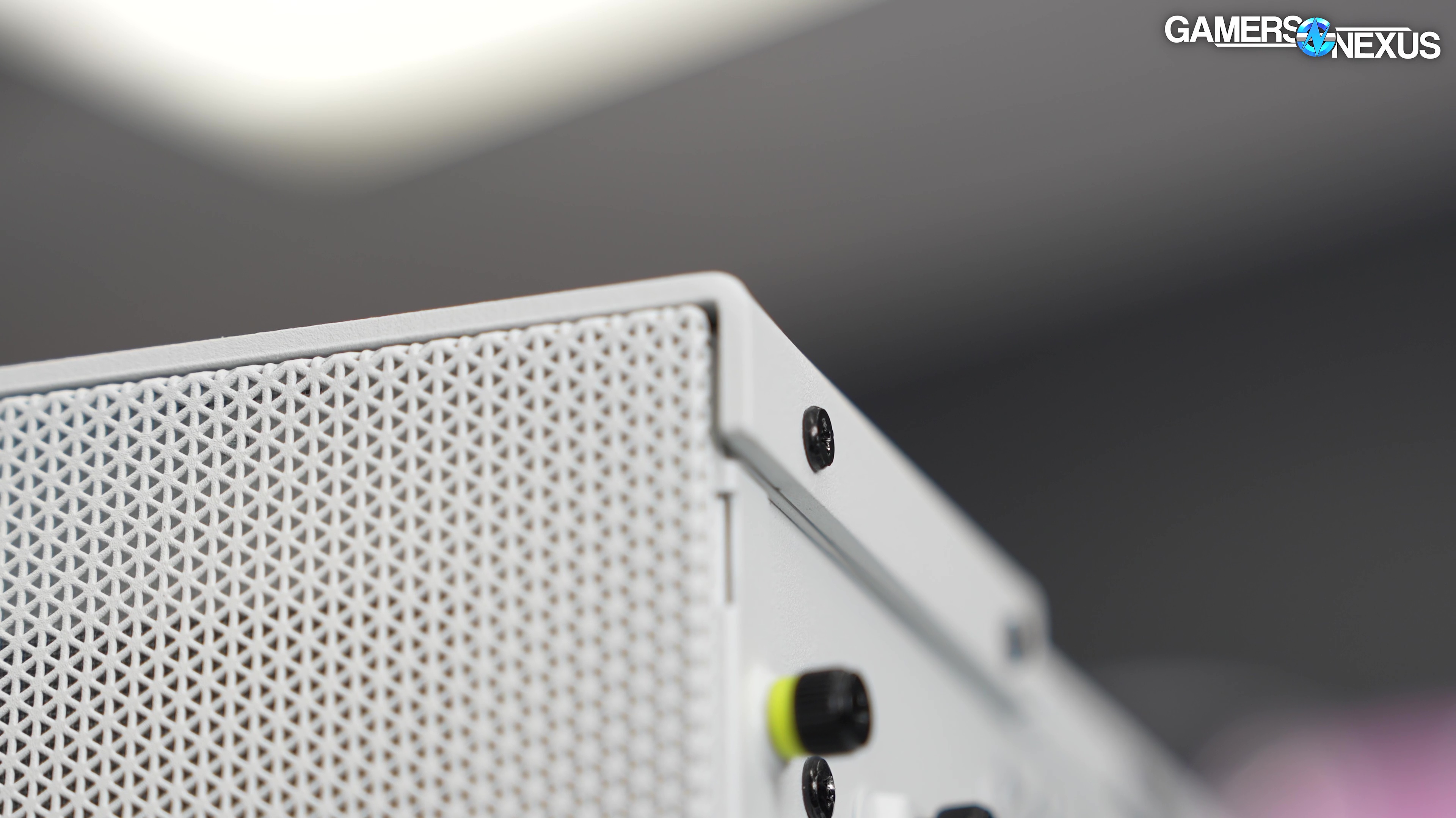 Corsair Forgot How to Make a Case: 6500D Airflow & 6500X Review ...