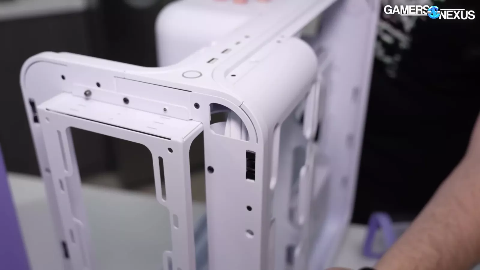 Hyte's "Inconceivable" Case: X50 Extremely-Excessive Airflow Chassis 10