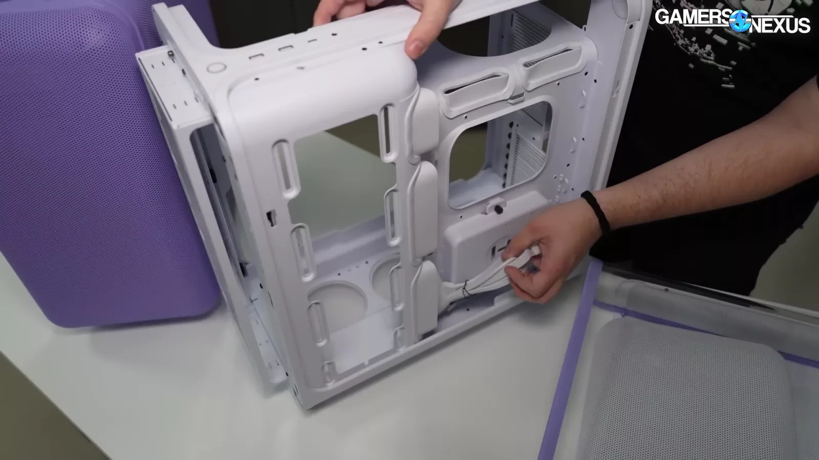 Hyte's "Inconceivable" Case: X50 Extremely-Excessive Airflow Chassis 11