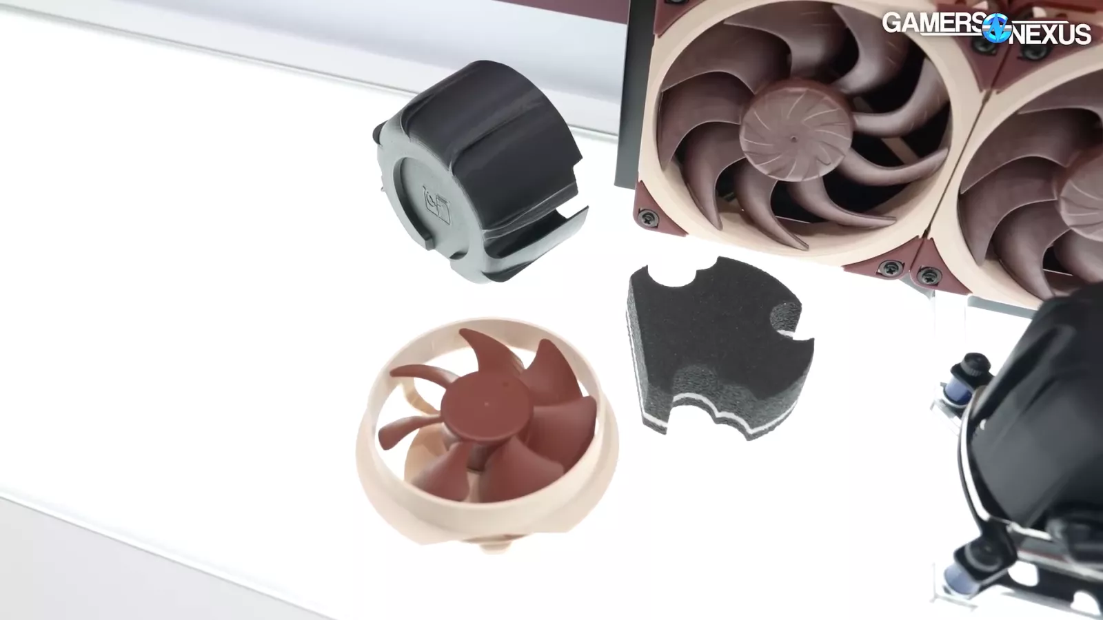 Noctua's Subsequent Huge Factor: Liquid Cooling and Thermosiphons | Technical Deep-Dive 2