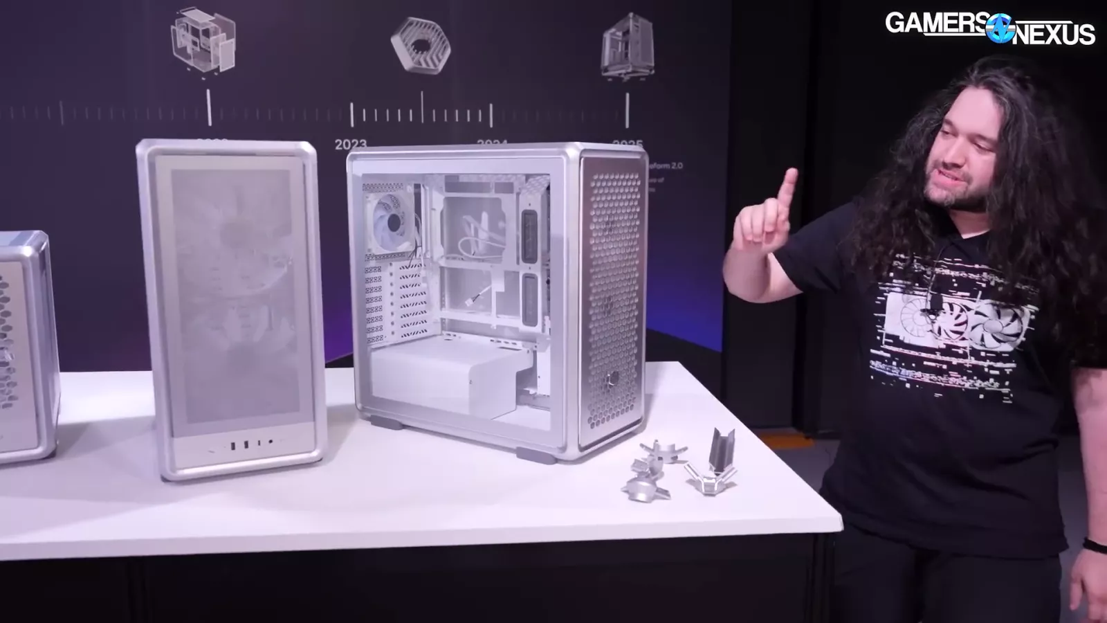 Stone PC Case, Cooler Grasp GPU, DIY Case from Scratch, and Steel Followers 2