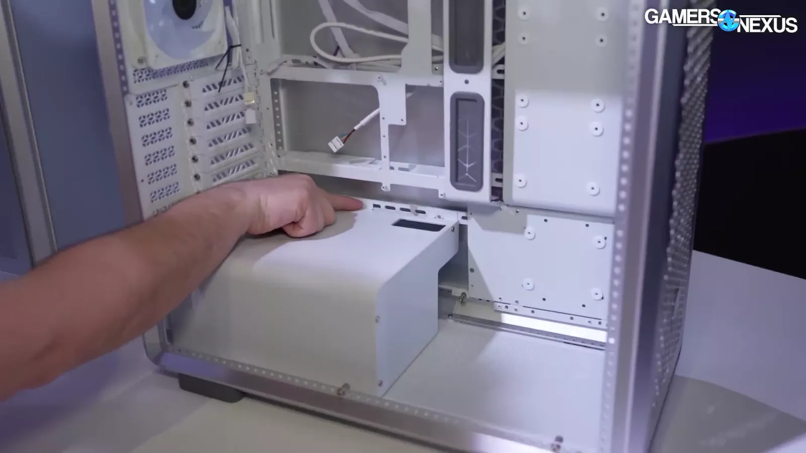 Stone PC Case, Cooler Grasp GPU, DIY Case from Scratch, and Steel Followers 6