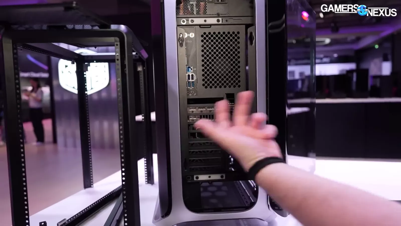 Stone PC Case, Cooler Grasp GPU, DIY Case from Scratch, and Steel Followers 15