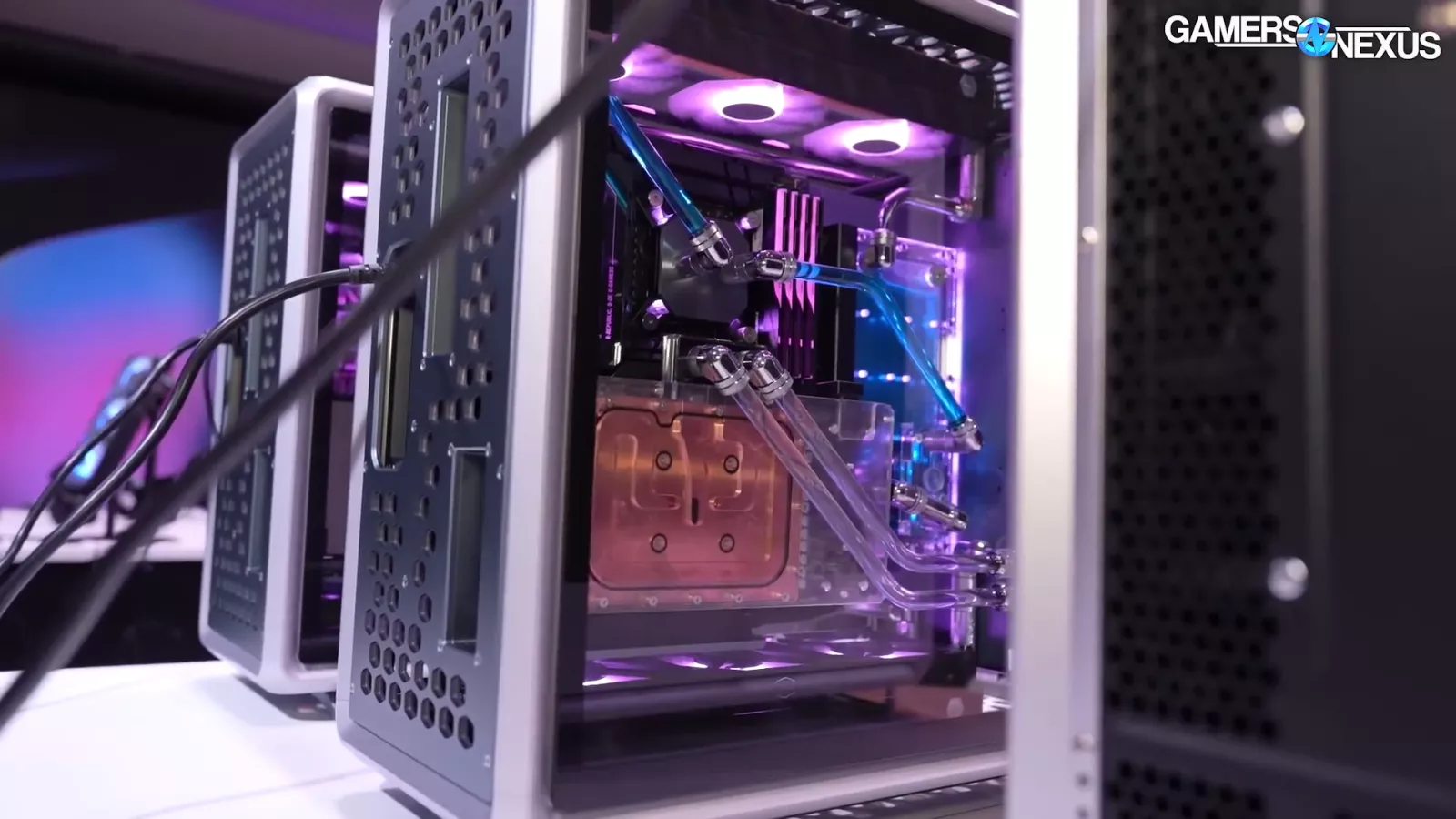 Stone PC Case, Cooler Grasp GPU, DIY Case from Scratch, and Steel Followers 23