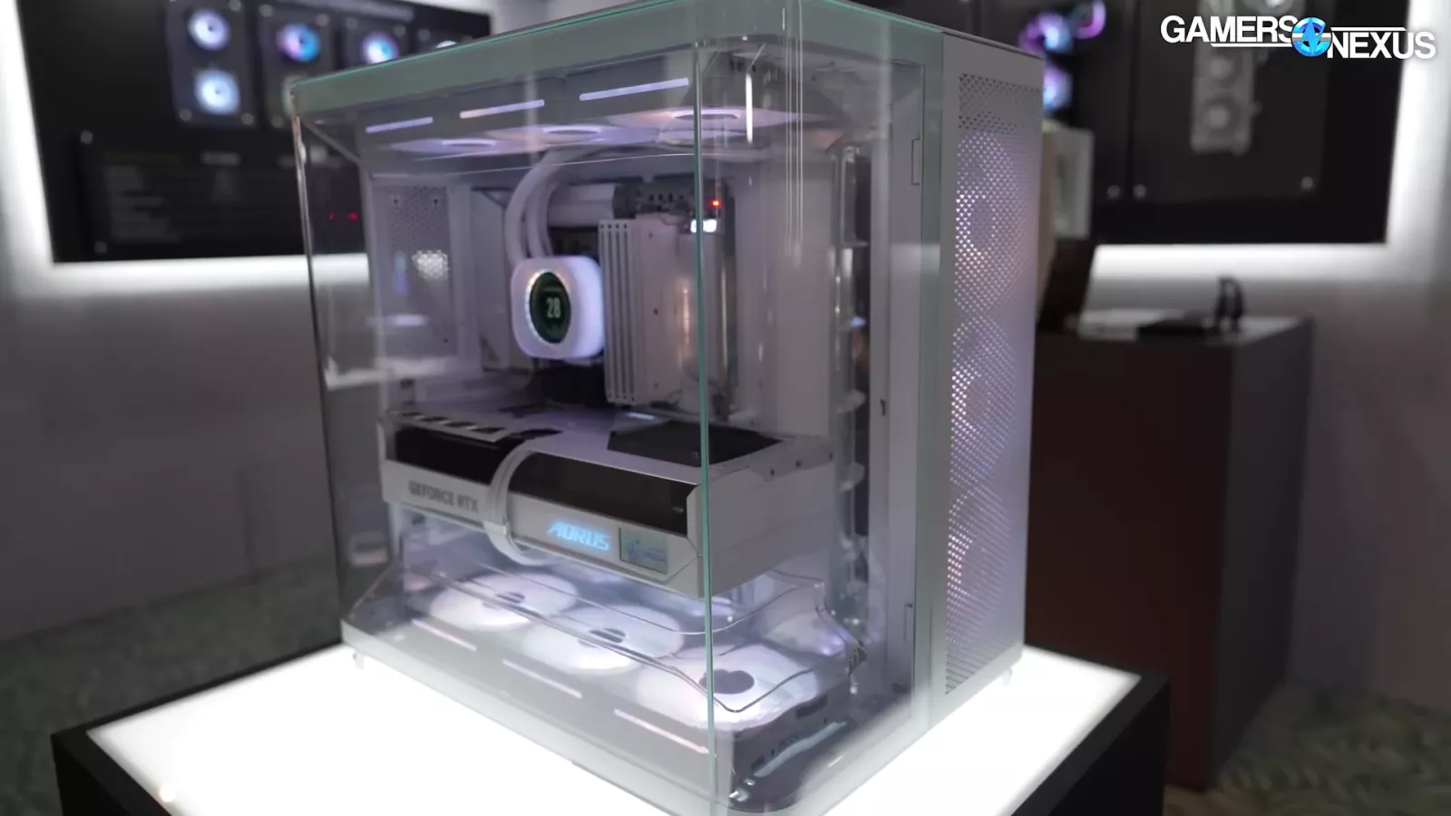 Corsair Overhauls Prebuilt, 3-Chamber Airflow Case, & Clear PSU 5