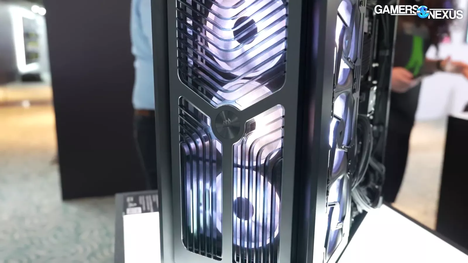 Corsair Overhauls Prebuilt, 3-Chamber Airflow Case, & Clear PSU 14