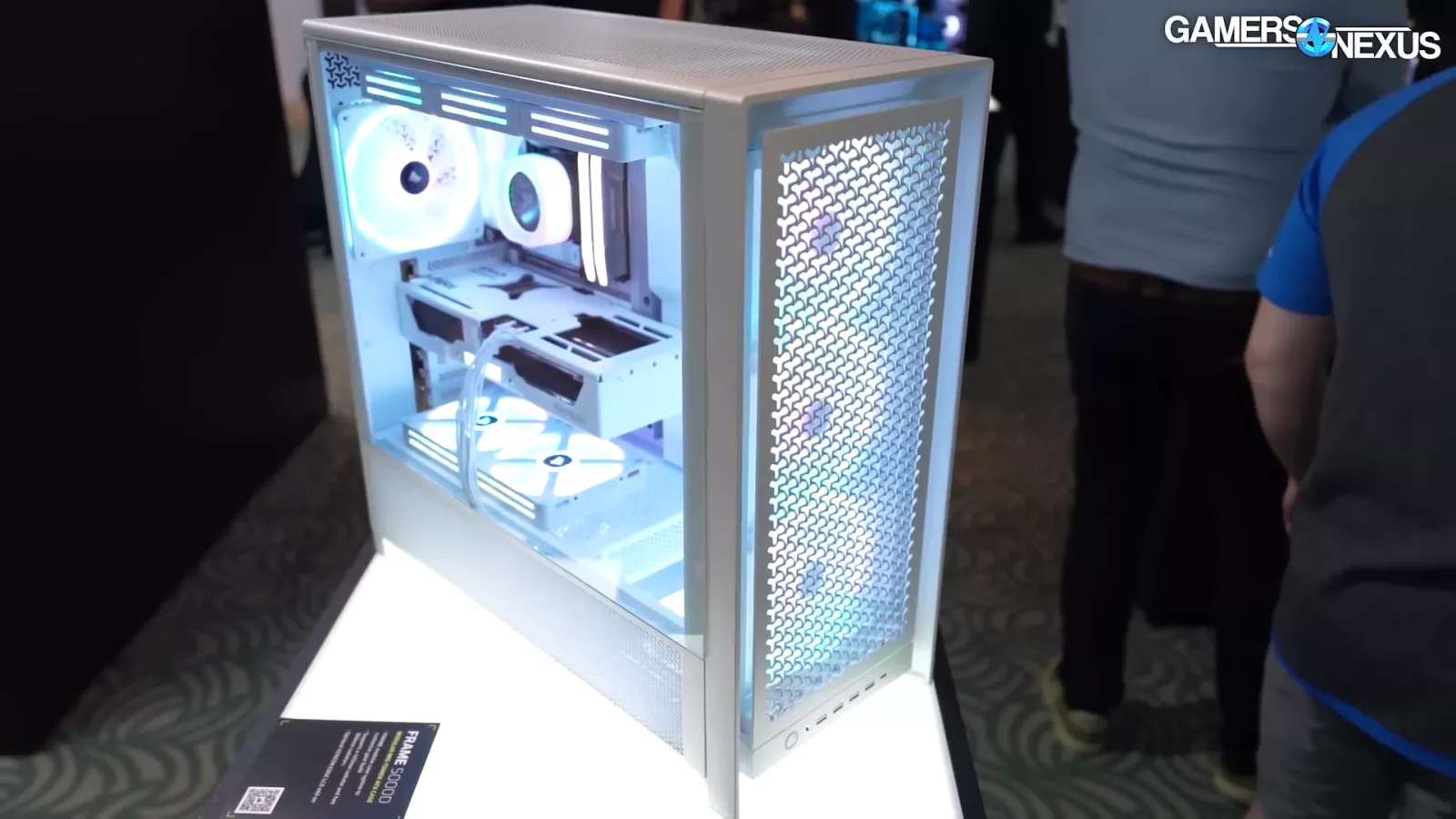Corsair Overhauls Prebuilt, 3-Chamber Airflow Case, & Clear PSU 16