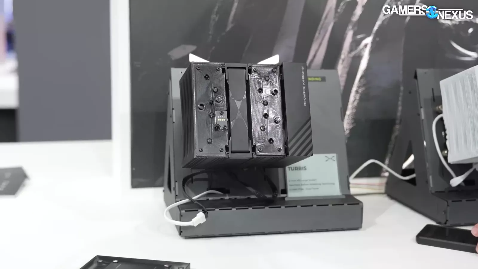 TRYX Crossflow ATX Case Fan Takes Dangers | Flova, Panorama, & Extra 11