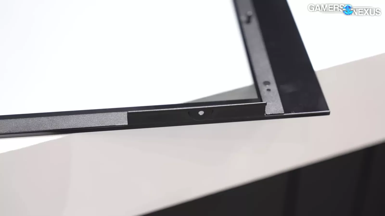 TRYX Crossflow ATX Case Fan Takes Dangers | Flova, Panorama, & Extra 23