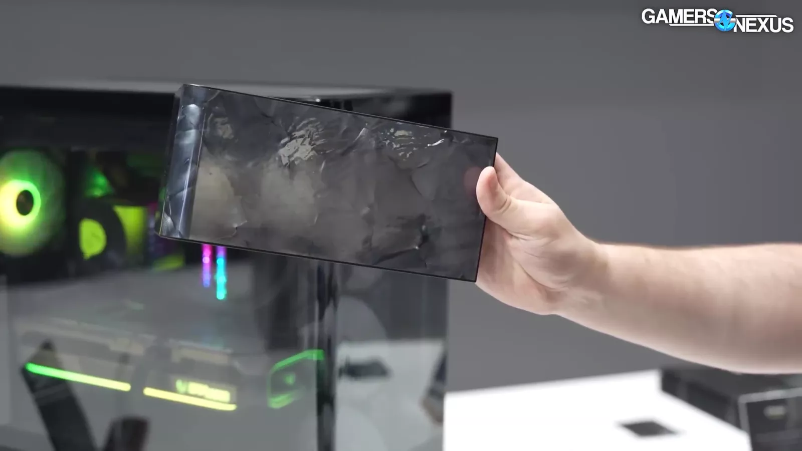 TRYX Crossflow ATX Case Fan Takes Dangers | Flova, Panorama, & Extra 28