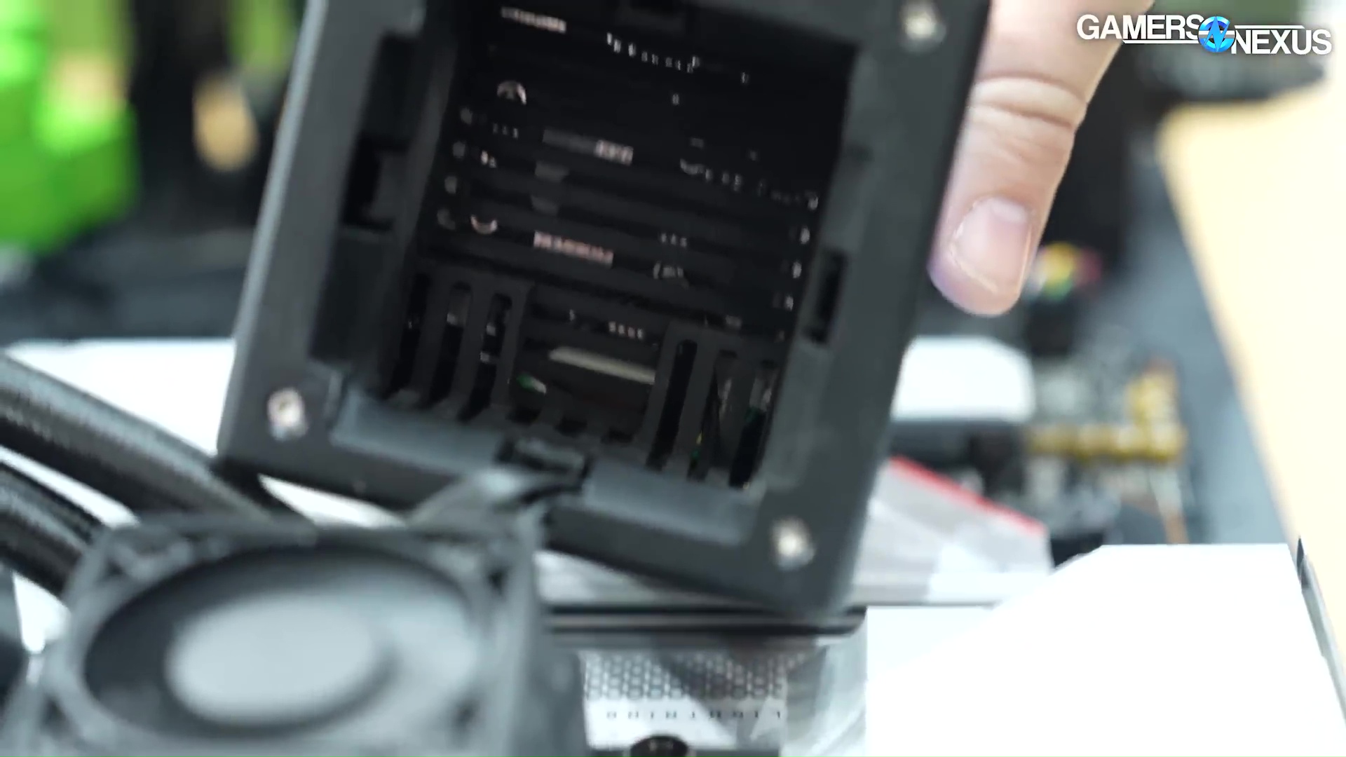 Thermaltake Immersion Cooling, View 390 Air, Minecube Cooler, & TR200 / TR300 Instances 15