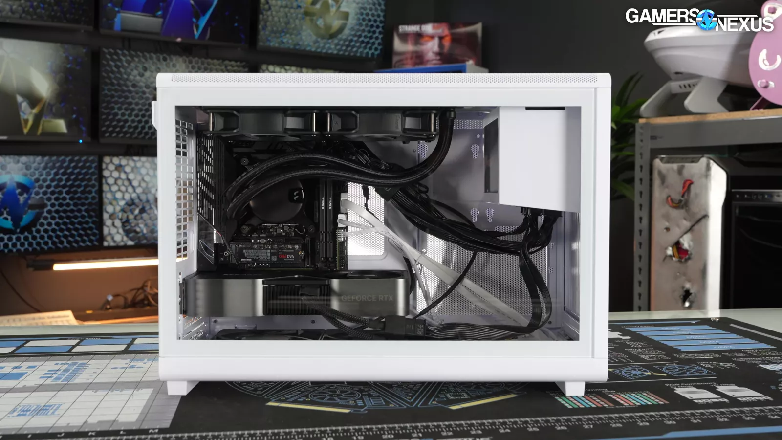 thumbnail image 2 of Lian Li Left Side Glass Panel For A3 M-ATX Case - White Tempered Glass Replacement Panel 2 of 14
